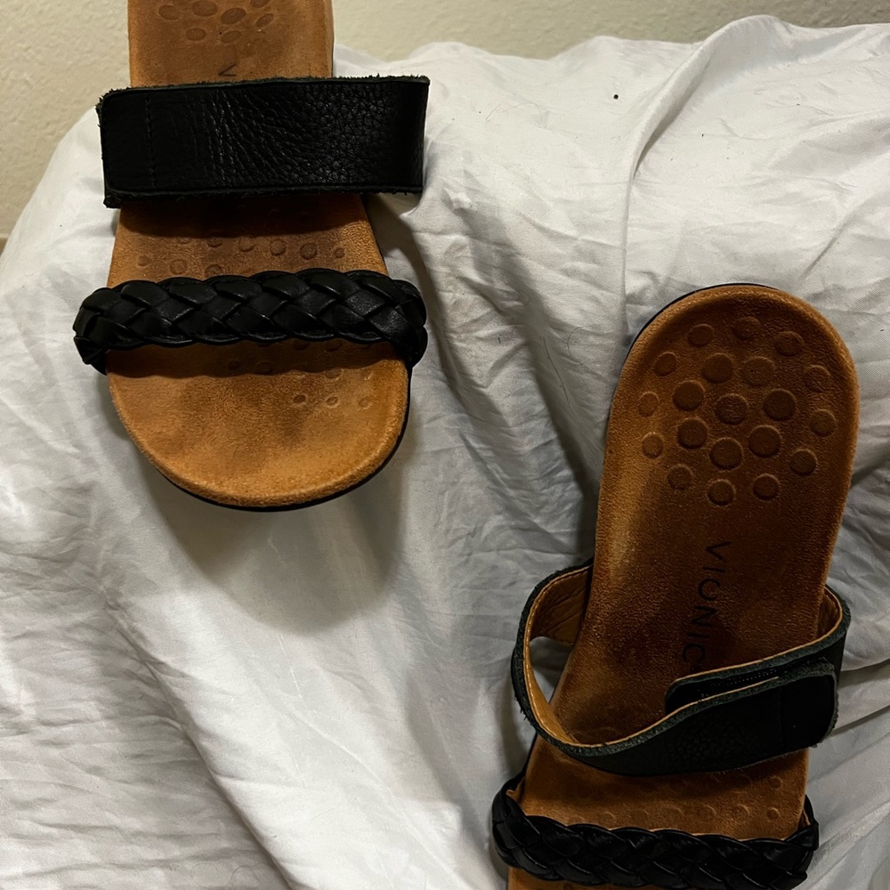 Vionic Womens Jeanne Arch Supportive 2 Strap Slides 9 Black Straps Brn Footbed
